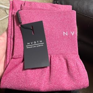 NVGTN Crimson Contour Seamless Leggings Xs